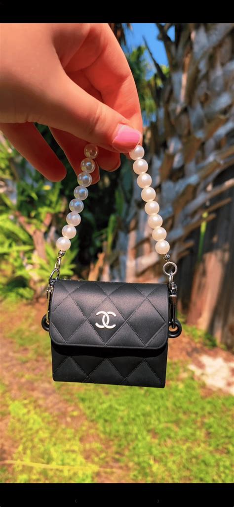 chanel airpod case review.